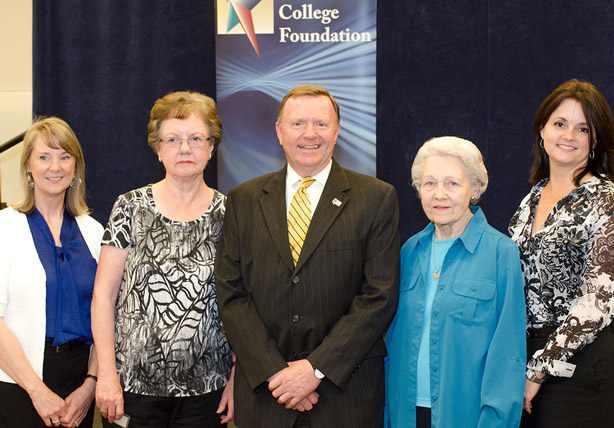 Foundation members at the Scholarship recognition dinner